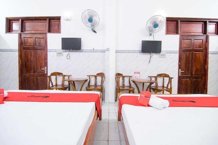 Reddoorz Hoang Tuan Hotel TP. Hồ Chí Minh Ngoại thất bức ảnh