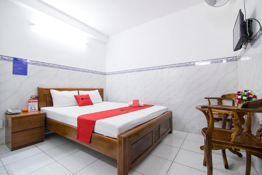 Reddoorz Hoang Tuan Hotel TP. Hồ Chí Minh Ngoại thất bức ảnh